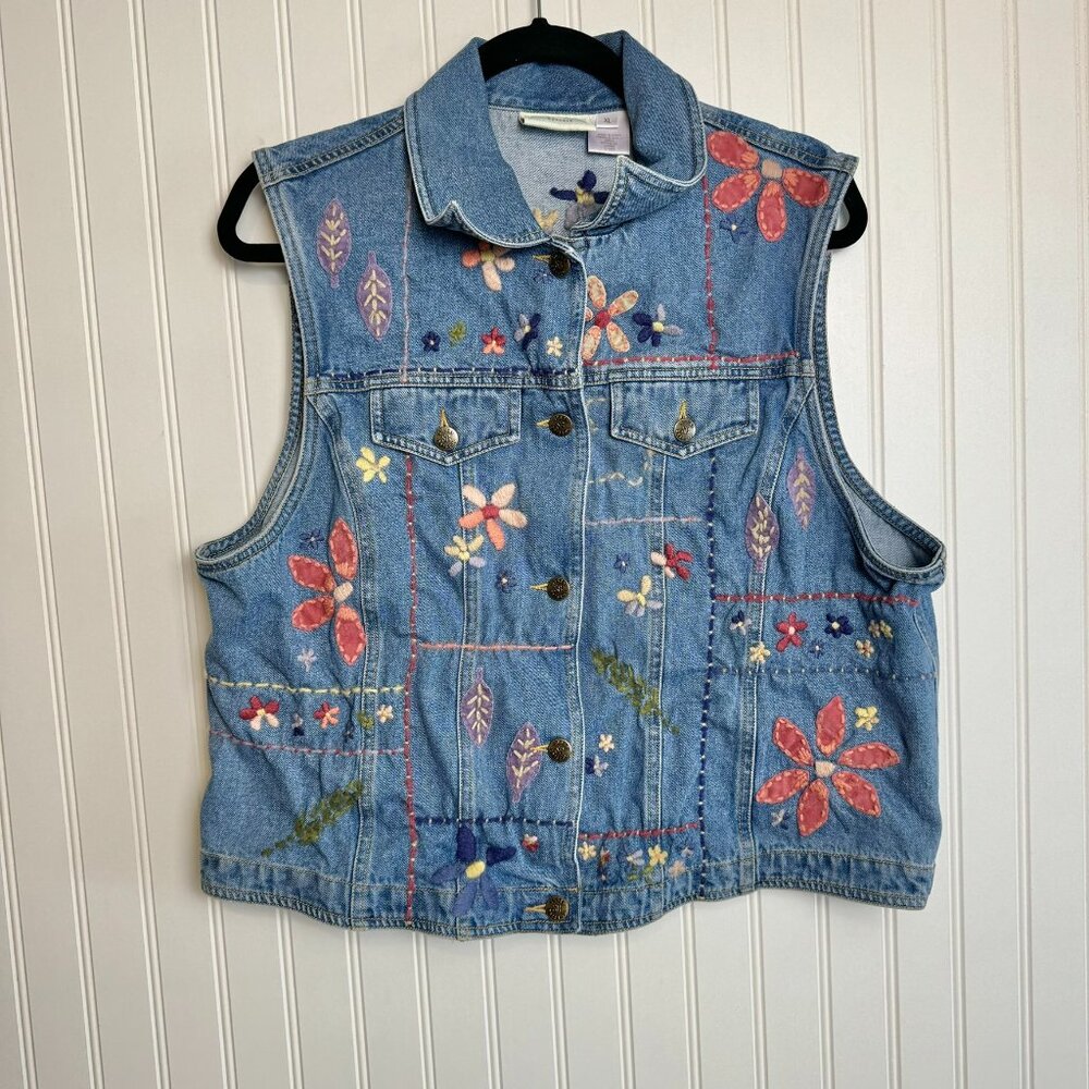 90s denim Vintage Susan Bristol yarn embroidered vest size XL fits like a L